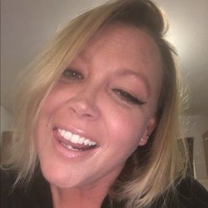 Meet your Posher, Lissa